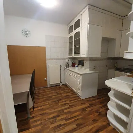 Elegant In The Hearth Of * Βουδαπέστη